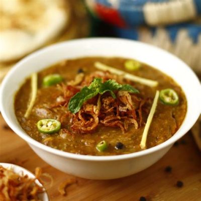  Haleem: Een Romige Comfort Food Sensation Met De Diepe Geur Van Specerijen!