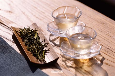  Huangshan Maofeng Thee-Infused Eieren: Ontdekken de Zalige Harmonies van Lichtheid en Gebakken Romantiek!